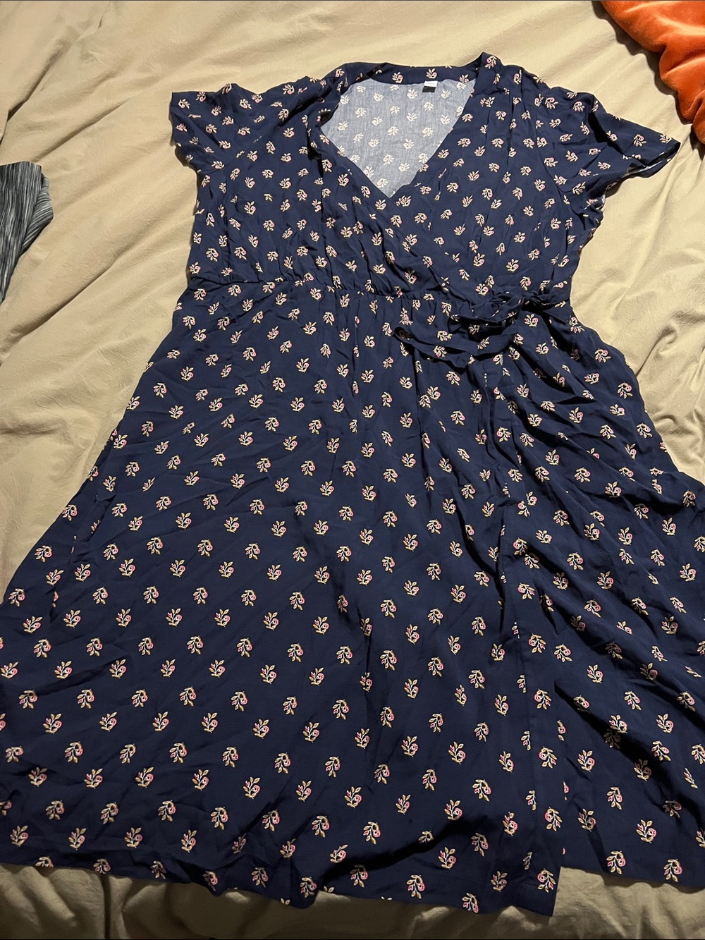 Old Navy Navy Floral Wrap-Style Midi Dress
